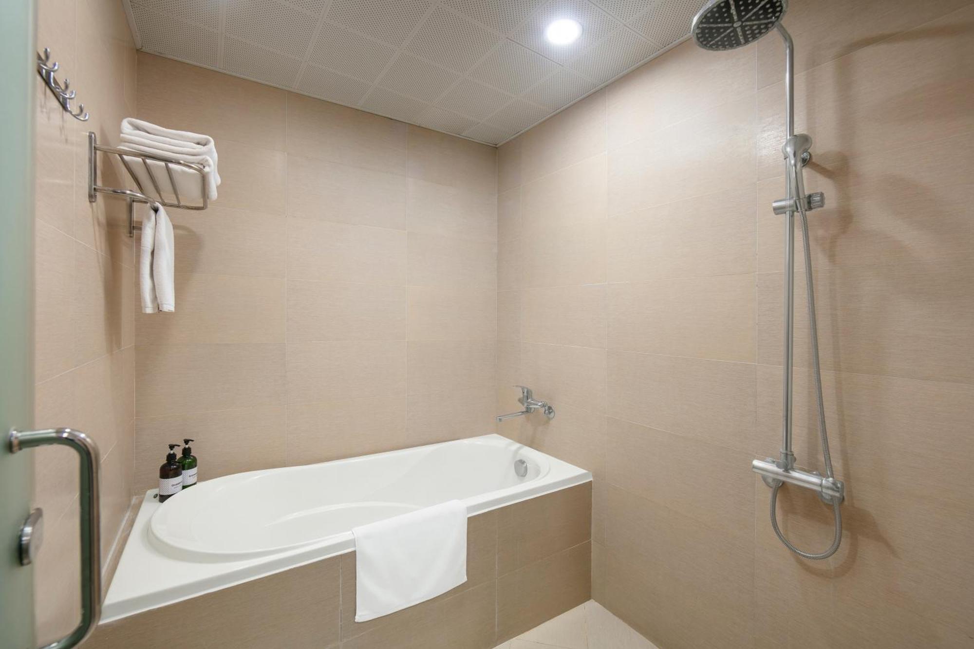 Hb Serviced Apartment - 121B Quan Hoa Hanoi Eksteriør billede